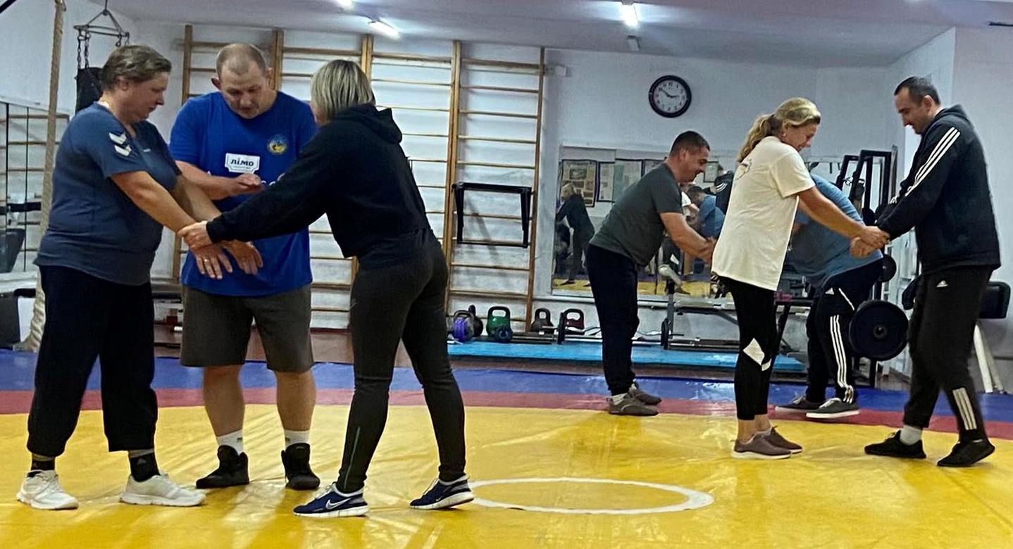 Відпрацювання елементів у парах